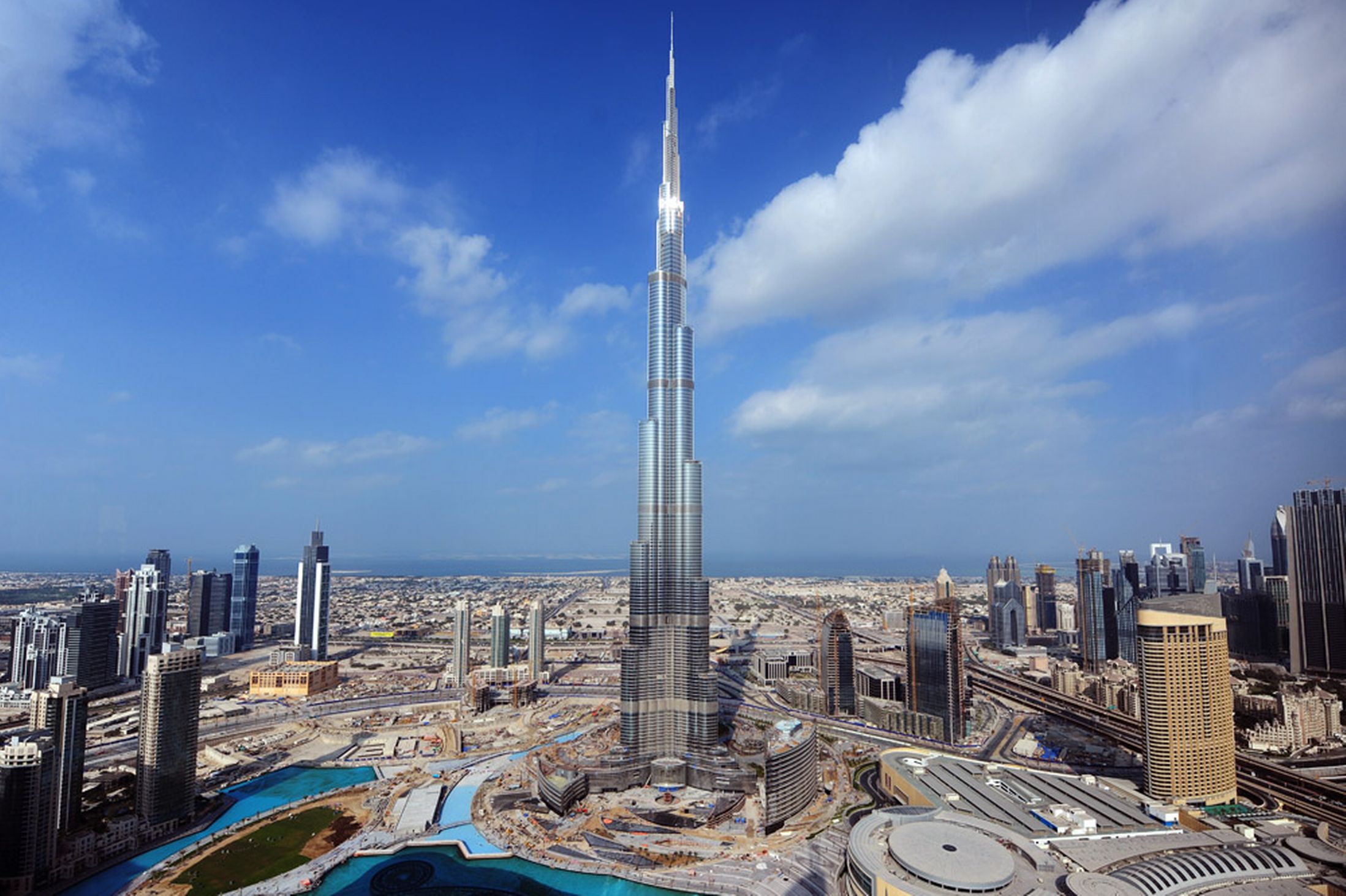 Dubaï lance la construction de la tour "la plus haute du monde