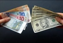 Marché noir de la devise en Algérie : l’euro et le dollar s’alignent Marché noir de la devise en Algérie : l'euro et le dollar s'alignent