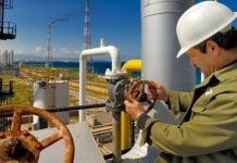 L’Algérie a réduit sa production de pétrole entre 24.000 et 25.000 barils par jour au 1er janvier 2019 Profitant des mesures de déconfinement, le pétrole a terminé une semaine de progression