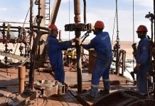 Pétrole : l’Algérie et 7 pays Opep+ augmentent la production de 137 000 barils/jour en décembre