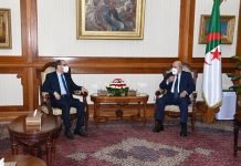 Le Président Tebboune reçoit le président du MSP et les secrétaires généraux du FLN et du RND Le Président Tebboune reçoit le président du MSP et les secrétaires généraux du FLN et du RND