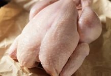 Approvisionnement du marché : Déstockage du poulet congelé à 350 DA/kg à partir de lundi