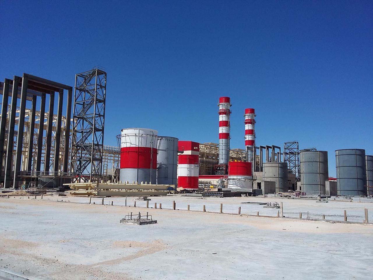 Algeria and Tunisia Consider Joint 1,400 MW Power Plant Project
