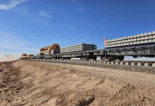 Projet de ligne ferroviaire Tindouf-Gara Djebilet : un train spécial pour accélérer la pose des rails Projet de ligne ferroviaire Tindouf-Gara Djebilet : un train spécial pour accélérer la pose des rails