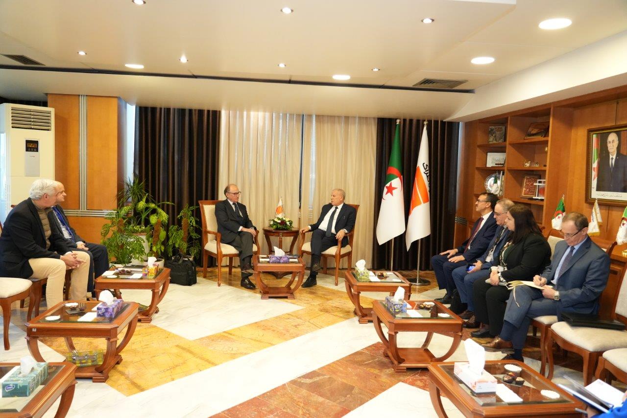 Raffinerie de Hassi Messaoud et projet de polypropylène en Turquie : Rencontre entre Sonatrach et Tecnicas Reunidas