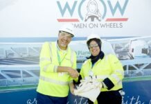 Première femme chauffeur poids-lourd en Algérie