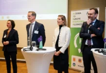 Hydrogène vert : l’Algérie réaffirme à Berlin son engagement ferme à développer un partenariat stratégique avec l’Europe Hydrogène vert : l'Algérie réaffirme à Berlin son engagement ferme à développer un partenariat stratégique avec l'Europe