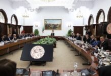 Le président Tebboune préside une réunion du Conseil des ministres