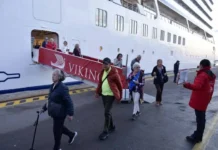 Le Viking Neptune fait escale au port d’Alger avec 900 touristes étrangers