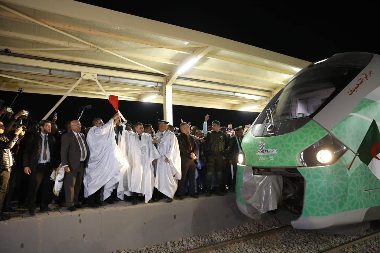Inauguration de la gare ferroviaire de Tindouf et lancement du premier ...