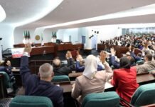 Code de la route, criminalisation de la colonisation française, organisation territoriale, partis politiques : L’APN adopte les textes de loi