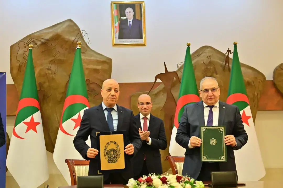 Affaires étrangères-Intérieur : signature d’une convention pour renforcer la coopération en matière de numérisation des services consulaires