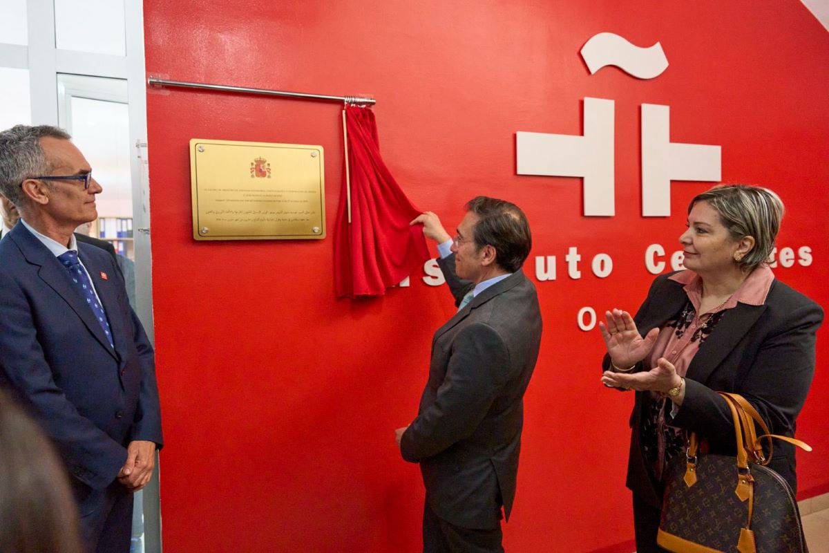 Algérie-Espagne : Albares inaugure le nouveau siège de l’Institut Cervantès d’Oran