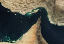 L’Iran verrouille de nouveau le détroit d’Ormuz face au blocus américain