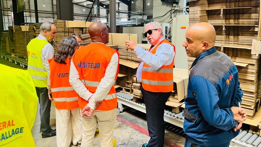 Une délégation de la Banque mondiale visite trois groupes industriels à Béjaïa