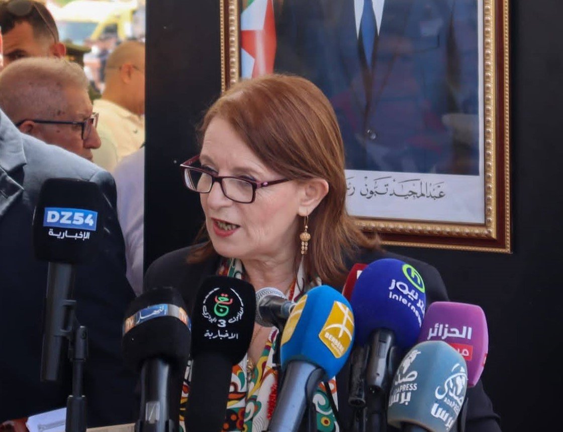 Algérie : 70 % des hôtels côtiers ont adopté la réservation et le paiement électroniques, selon la ministre du Tourisme