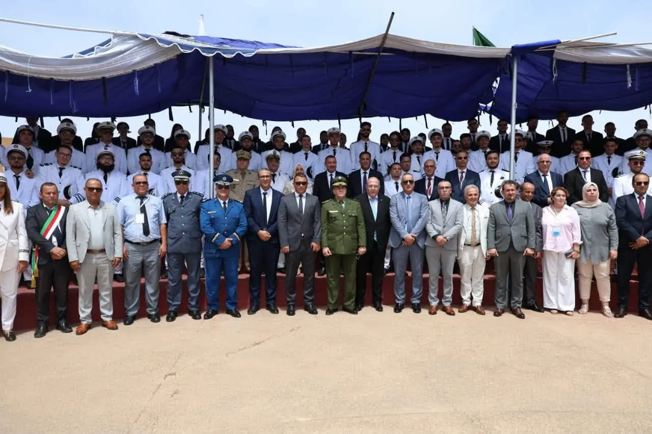 Tipasa : sortie de la 51e promotion des officiers de la marine marchande et des ports à l’ENSM de Bou Ismaïl