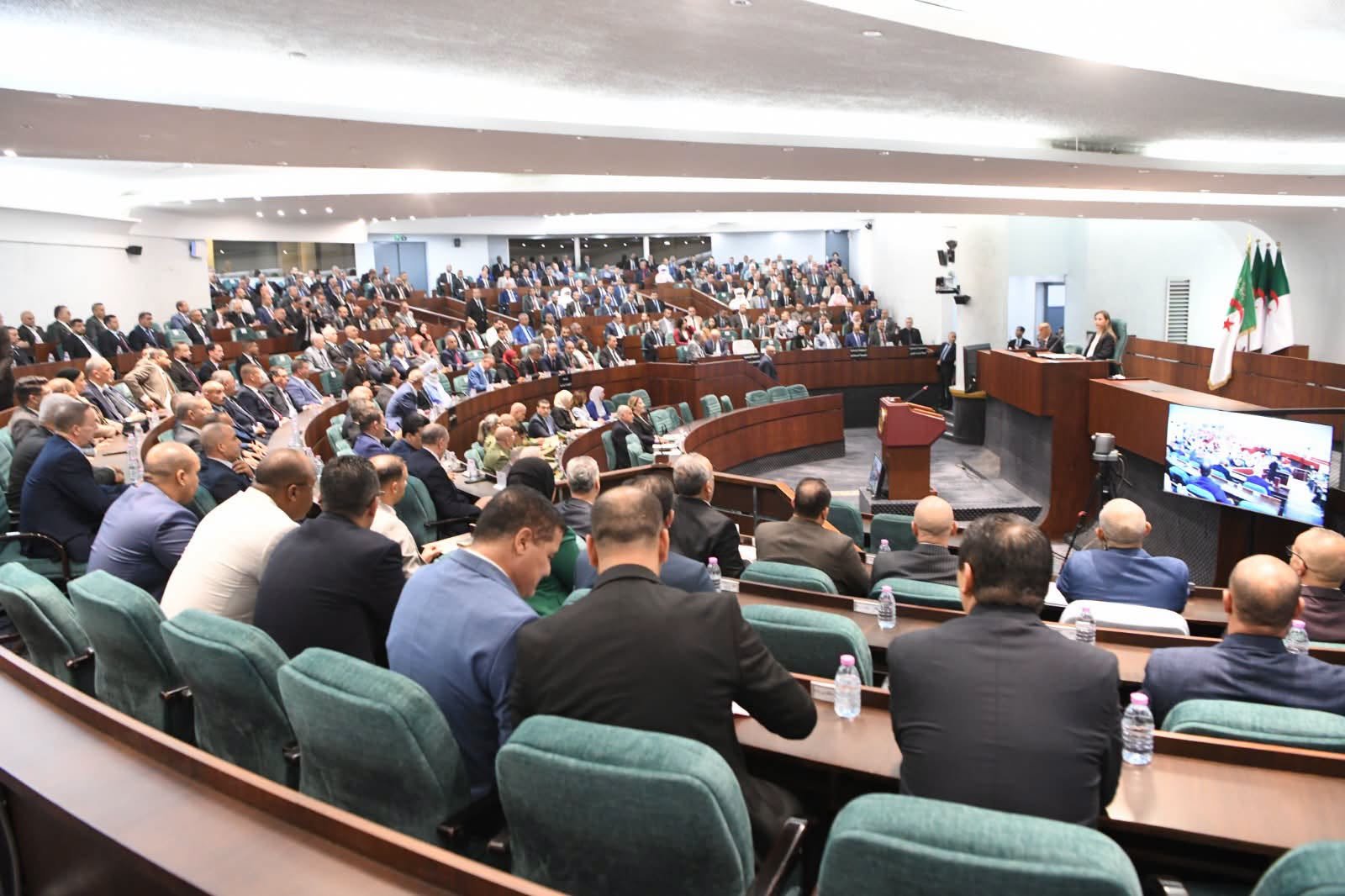 Algérie : le Parlement approuve l’envoi d’unités de l’ANP au Niger