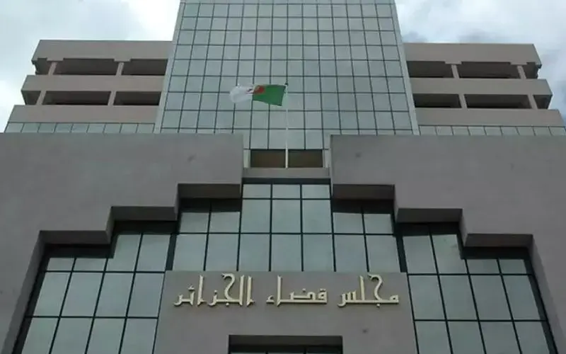 Algérie : la Justice prononce les premières condamnations à la peine de mort