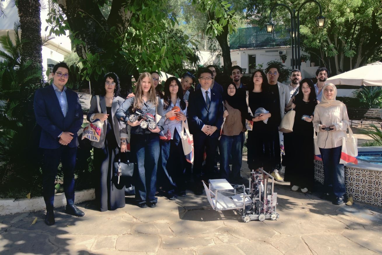 Samsung Electronics Algérie et Altis Training Center accompagnent les jeunes talents algériens au FIRST Global Challenge 2026 en Corée du Sud