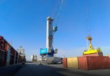 Le Premier ministre installe le comité permanent de suivi et de traitement des demandes d’importation