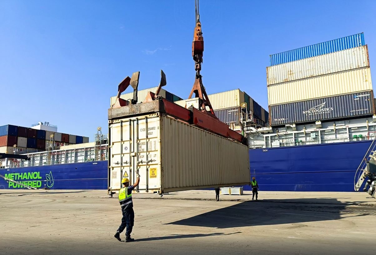 Importations de bovins, intrants avicoles et lait : les opérateurs doivent déposer leurs PPI 2027 avant le 31 octobre